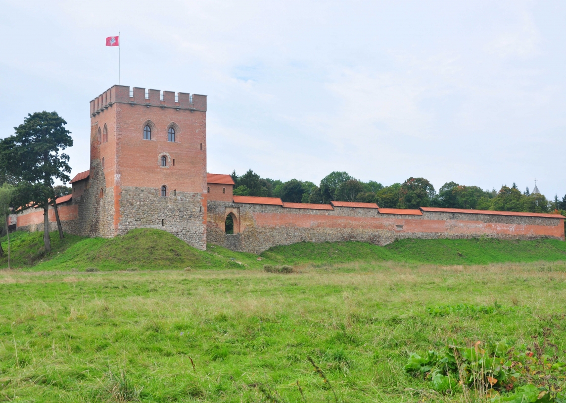 Lietuvos pilys ir dvarai - Lietuvos pilių ir dvarų asociacija