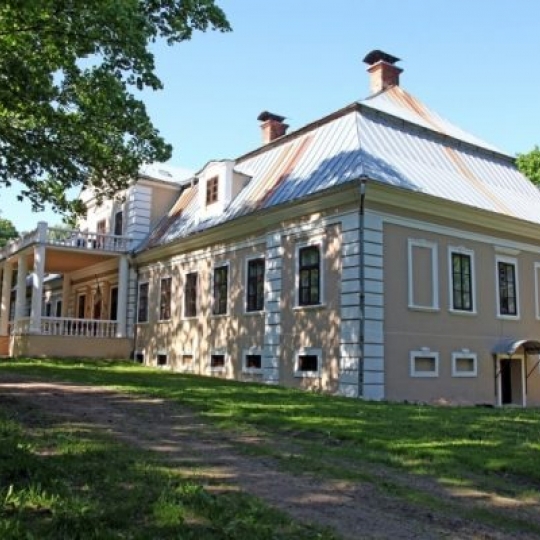Biliūnai manor